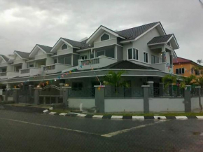 Makmur homestay